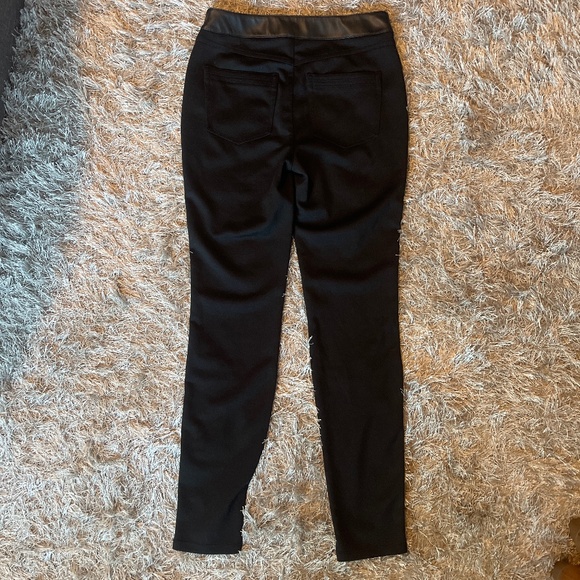 White House Black Market Black Front Pleather Pull On Leggings / Pants Size 2 - Picture 6 of 8